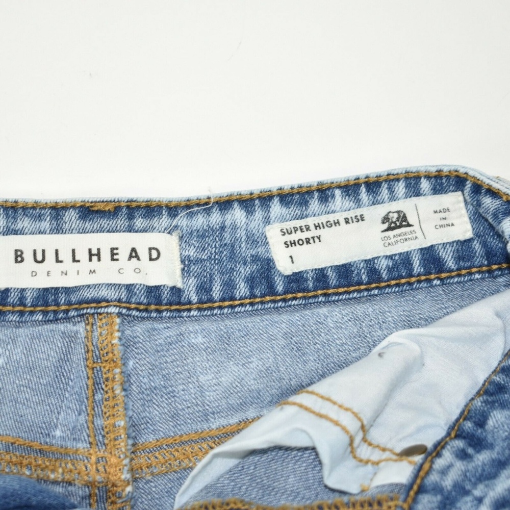 Bullhead Shorts - Picture 3 of 3